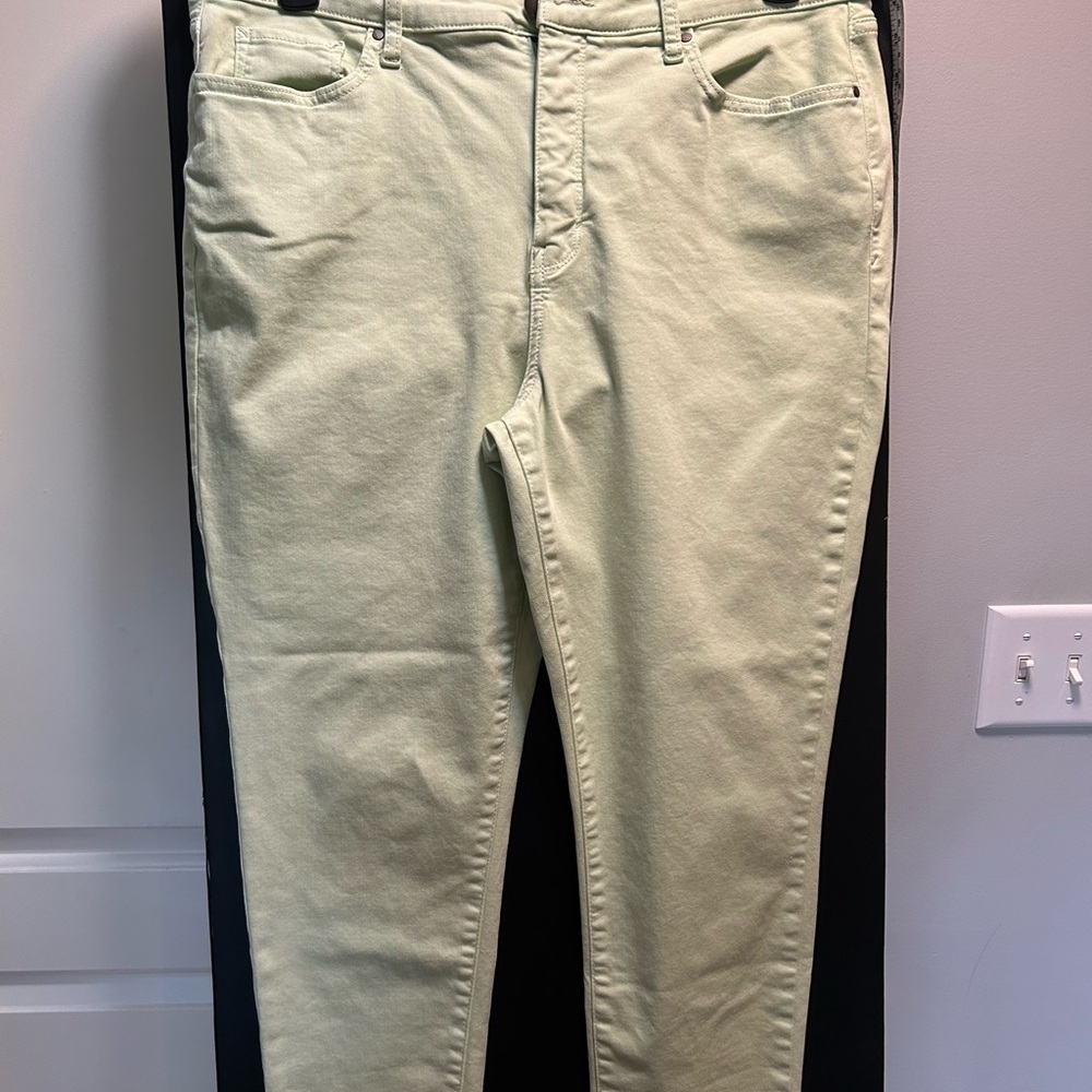 A.N.A. Ankle Jeans - Mint Green - Size 16